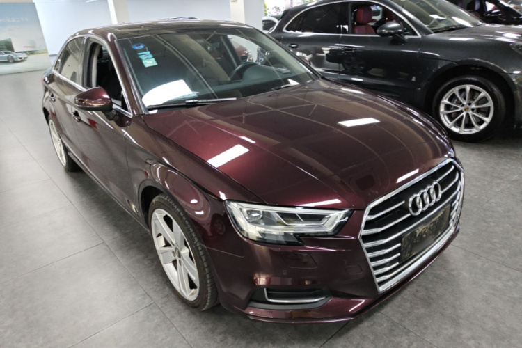 Audi A3 2019 car image #6