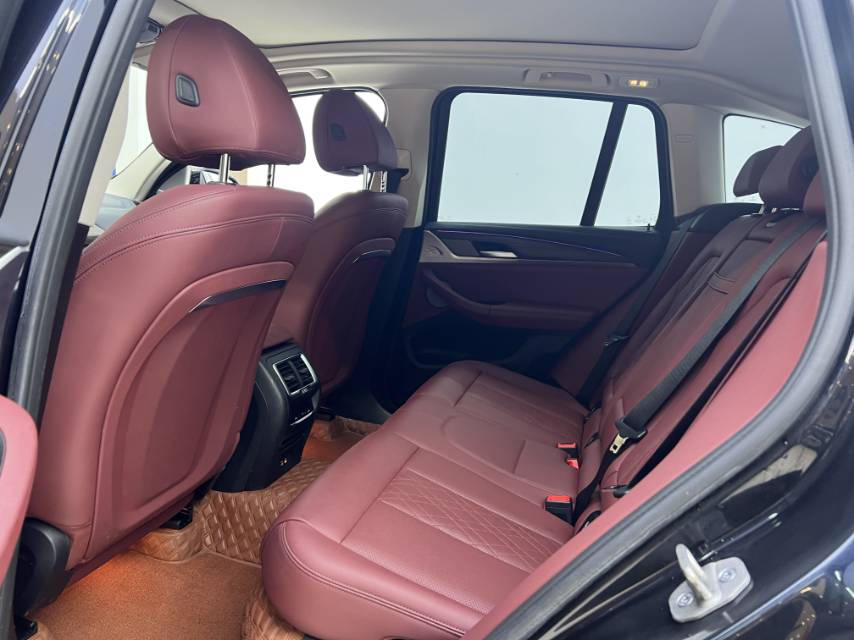 BMW X3 2022 car image #6
