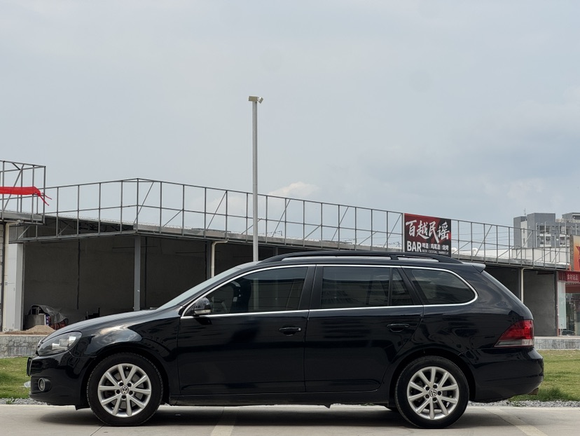 Volkswagen Golf (Imported) 2012 #8 Volkswagen Golf (Imported) 2012 car image #8
