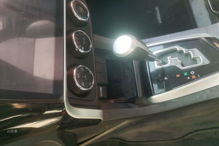Toyota Corolla 2018 #16 Toyota Corolla 2018 car image #16