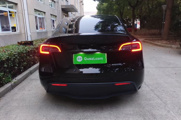 Tesla Model Y 2023 #6 Tesla Model Y 2023 изображение автомобиля #6