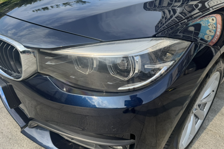 BMW 3 Series GT 2018 #24 BMW 3 Series GT 2018 car image #24