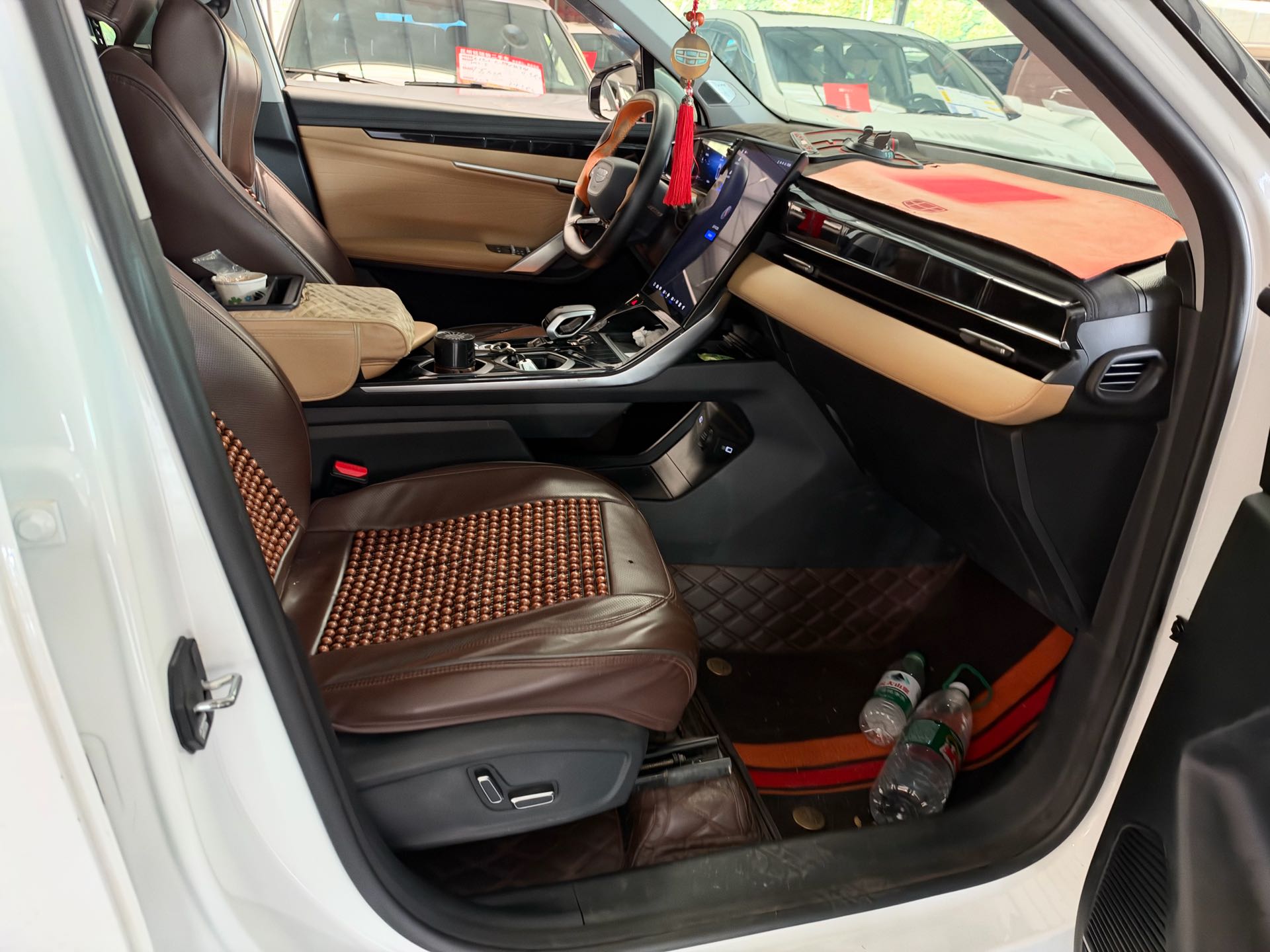 GEELY Boyue L 2023 #4 GEELY Boyue L 2023 imagem de carro #4