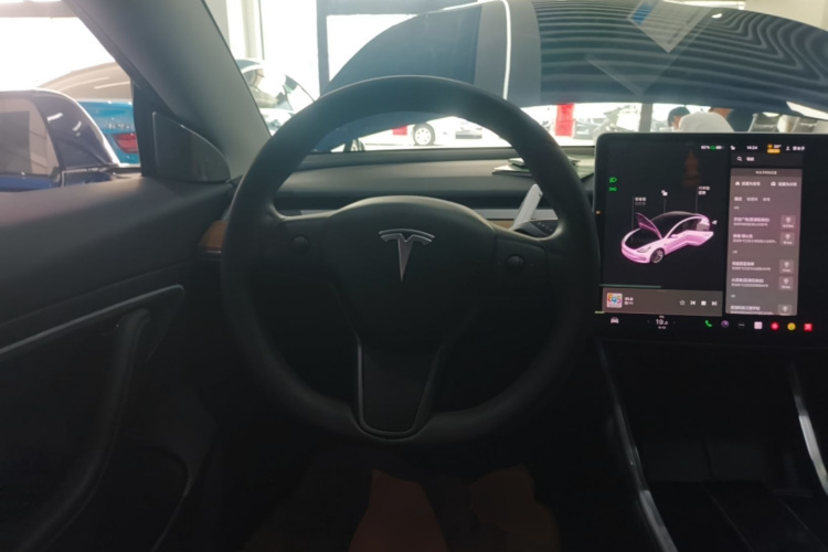 Tesla Model 3 2020 #11 Tesla Model 3 2020 car image #11