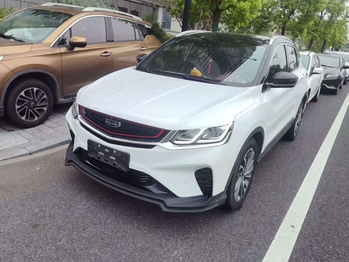GEELY Coolray 2019 immagine di auto 