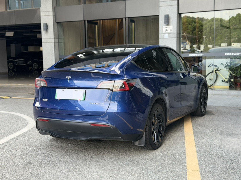 Tesla Model Y 2022 #7 Tesla Model Y 2022 immagine di auto #7