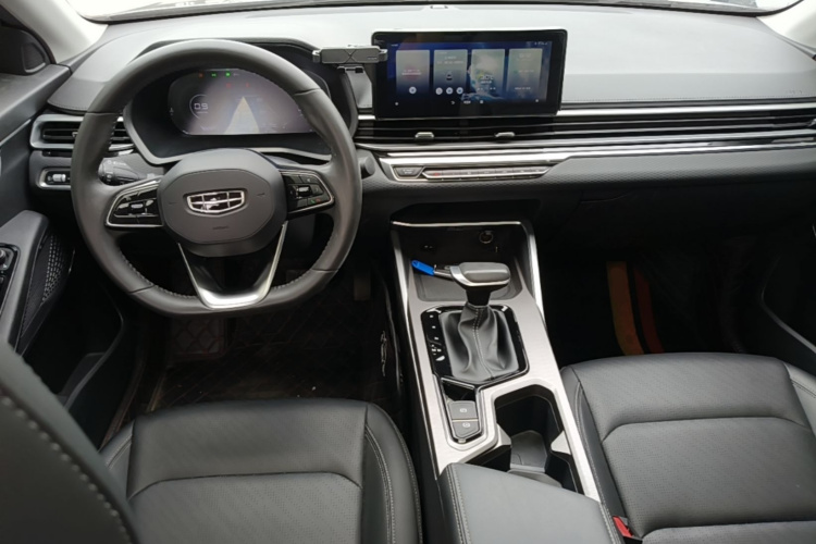 GEELY Emgrand 2023 car image #10
