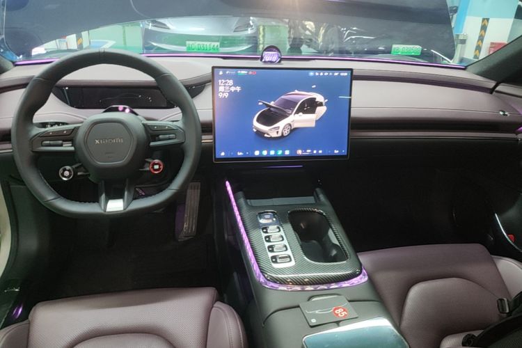 MI SU7 2025 car image #10