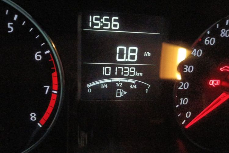 Volkswagen Polo 2015 car image #8