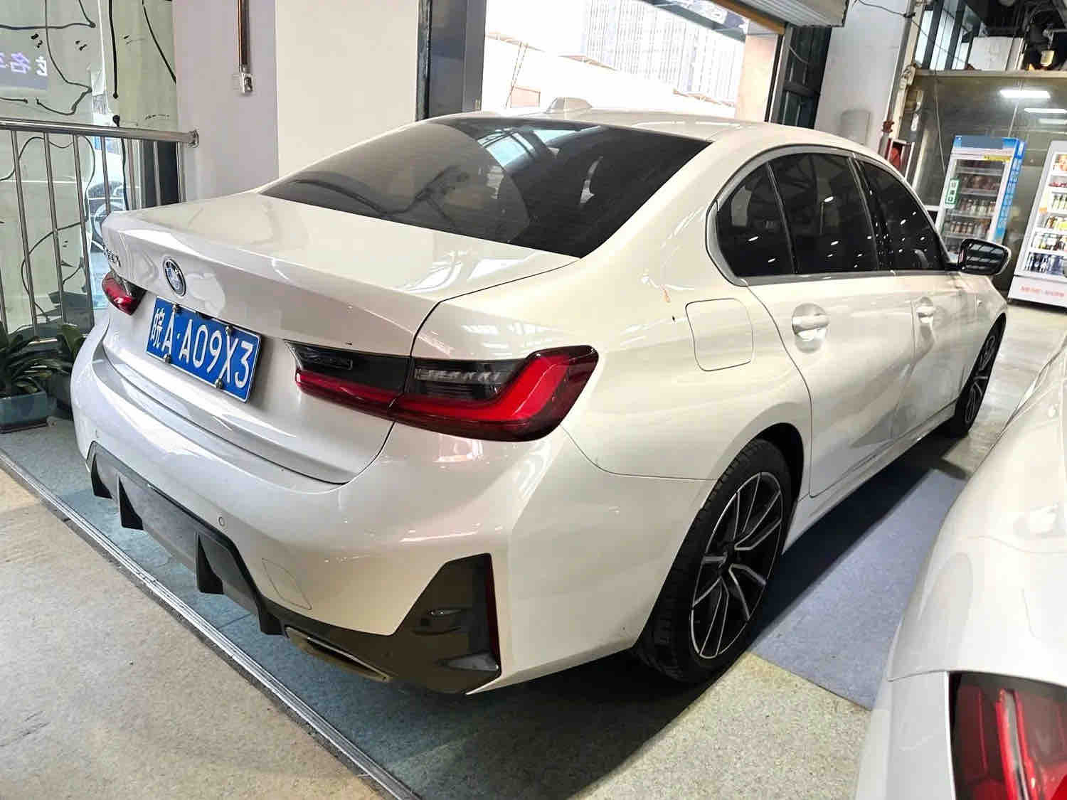 BMW 3 Series 2023 #5 BMW 3 Series 2023 car image #5