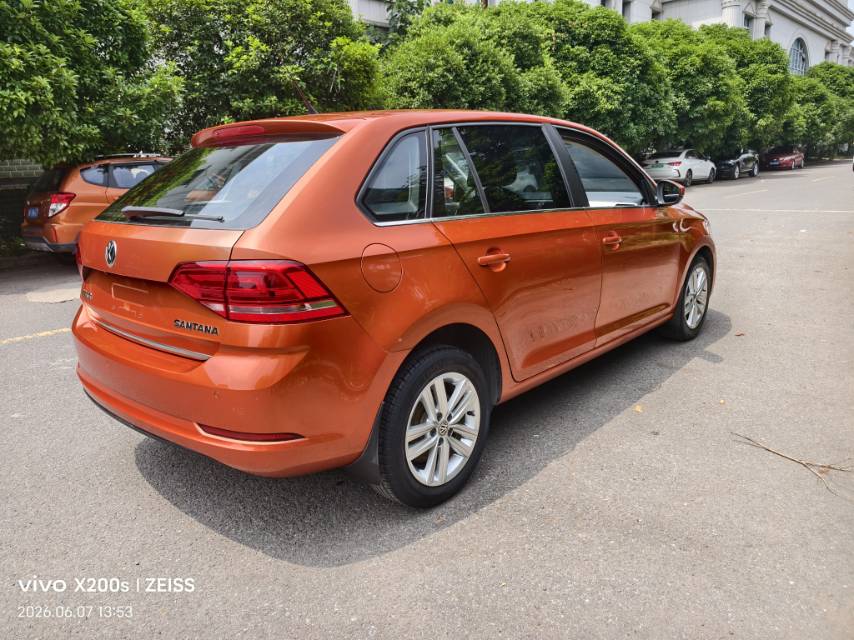 Volkswagen Santana 2015 car image #9