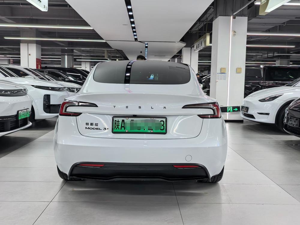 Tesla Model 3 2026 #5 Tesla Model 3 2026 изображение автомобиля #5