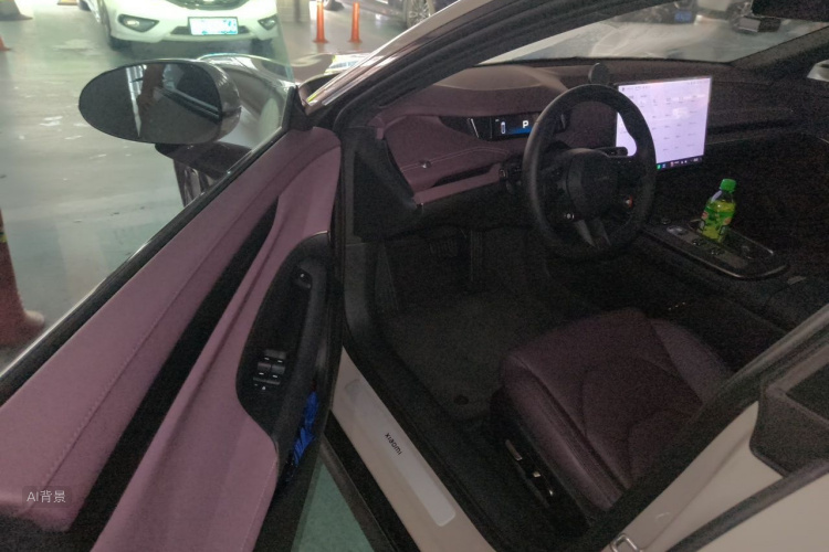 MI SU7 2025 car image #18