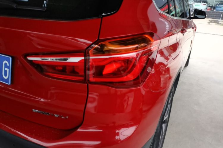 BMW X1 2019 صورة سيارة #8