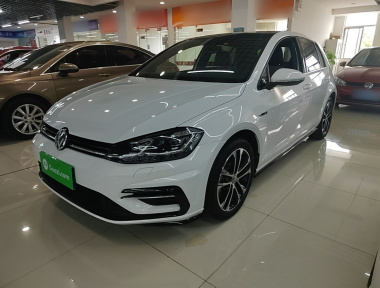 Volkswagen Golf 2020 car image 