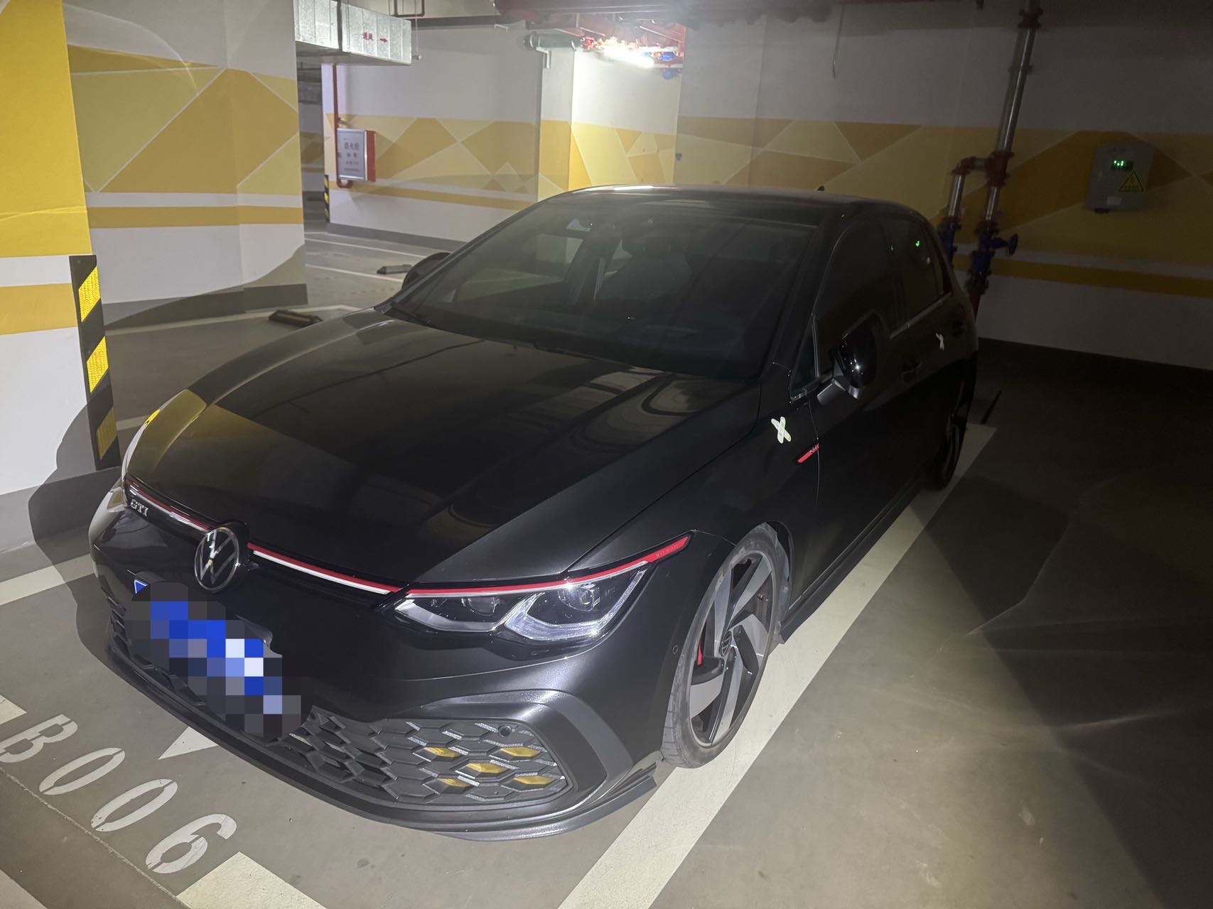 Volkswagen GolfGTI 2023 汽车图片 