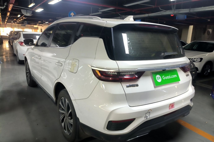 GEELY Vision X6 2021 car image #5