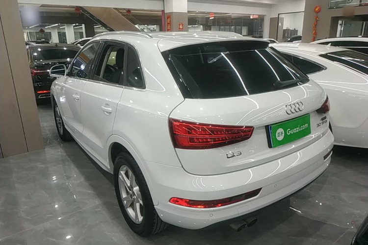 Audi Q3 2018 #5 Audi Q3 2018 car image #5