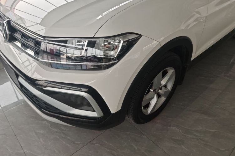 Volkswagen T-Cross 2021 immagine di auto #23