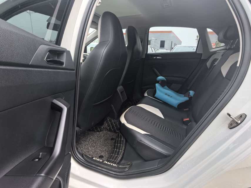 Volkswagen Polo 2021 изображение автомобиля #7