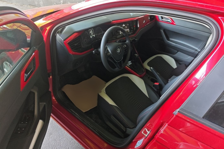 Volkswagen Polo 2019 #16 Volkswagen Polo 2019 car image #16