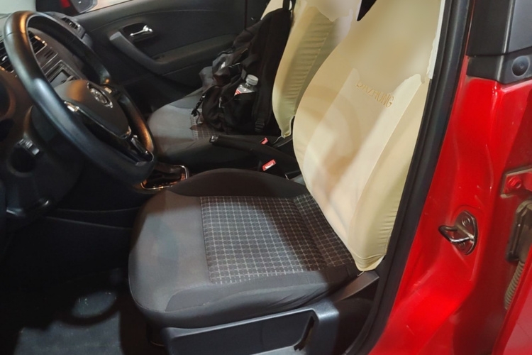 Volkswagen Polo 2016 #15 Volkswagen Polo 2016 car image #15