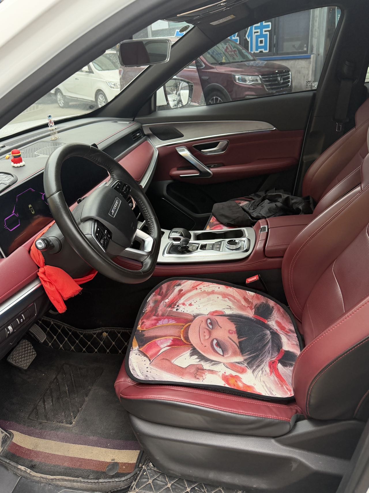 Jetour X70 PLUS 2022 car image #2