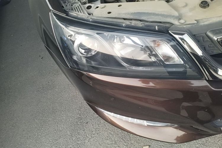 GEELY Emgrand 2017 car image #8
