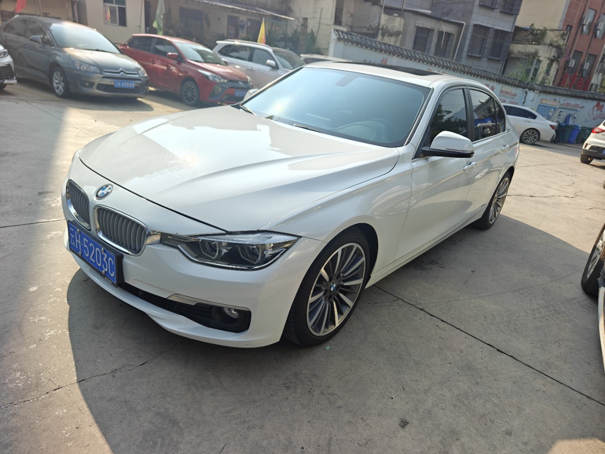 BMW 3 Series 2019 car image 