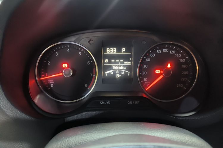 Volkswagen Polo 2017 #12 Volkswagen Polo 2017 car image #12