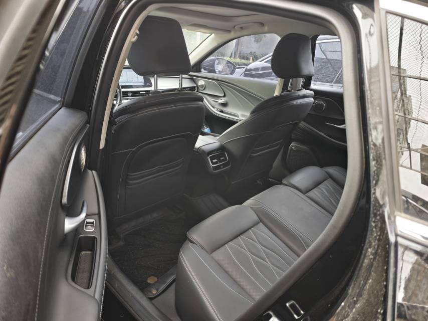 Chery Arrizo 8 2023 car image #6