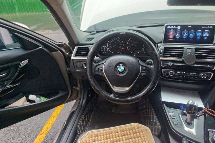 BMW 3 Series 2017 #12 BMW 3 Series 2017 car image #12