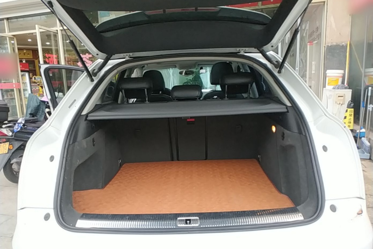Audi Q3 2015 #21 Audi Q3 2015 car image #21