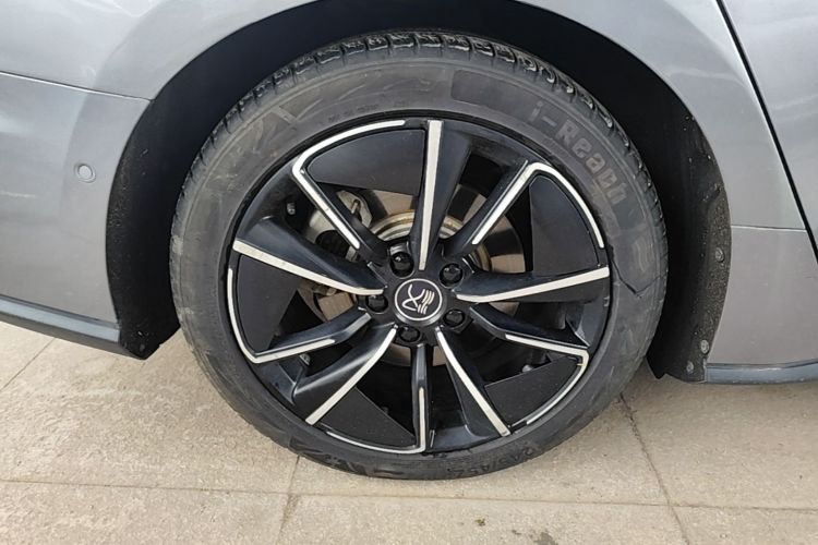 BYD Han 2021 car image #5