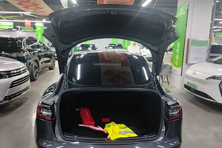 Tesla Model 3 2020 #19 Tesla Model 3 2020 car image #19