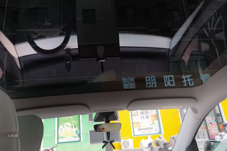 Tesla Model Y 2021 car image #20