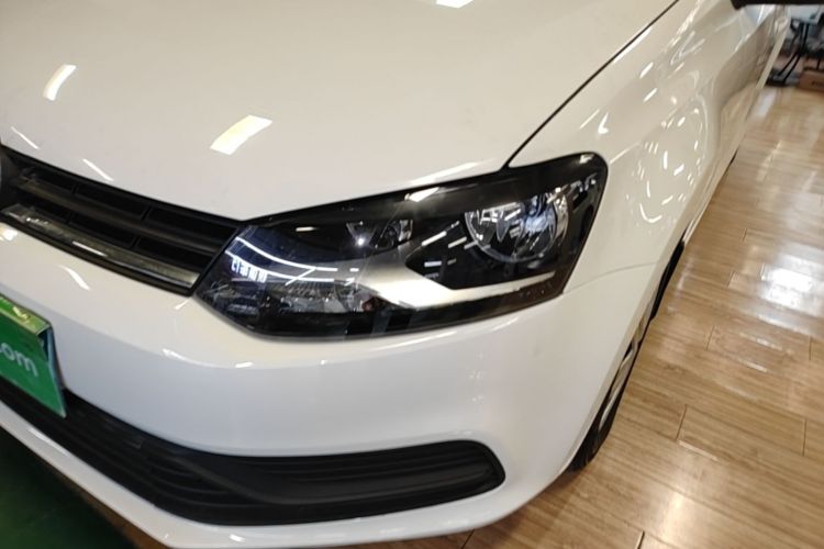 Volkswagen Polo 2016 #23 Volkswagen Polo 2016 car image #23