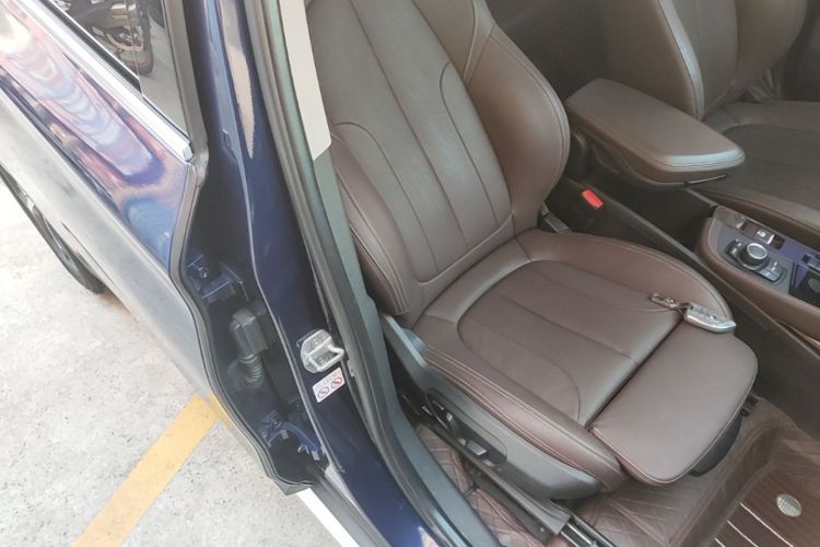 BMW X1 2018 car image #30