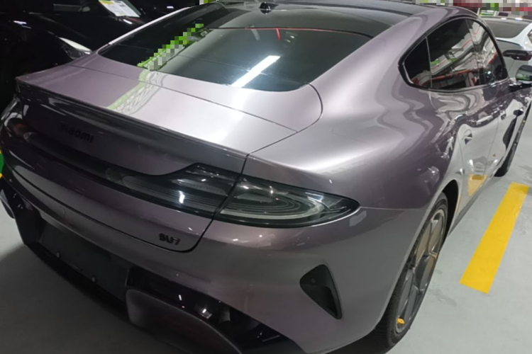 MI SU7 2025 car image #7