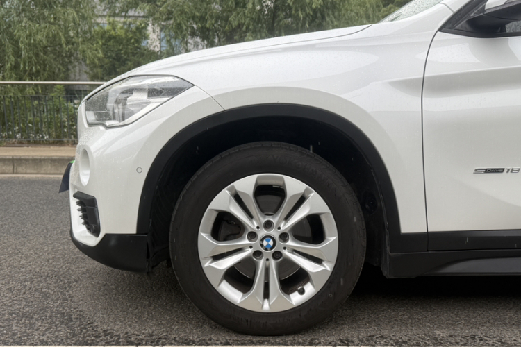 BMW X1 2016 #13 BMW X1 2016 car image #13