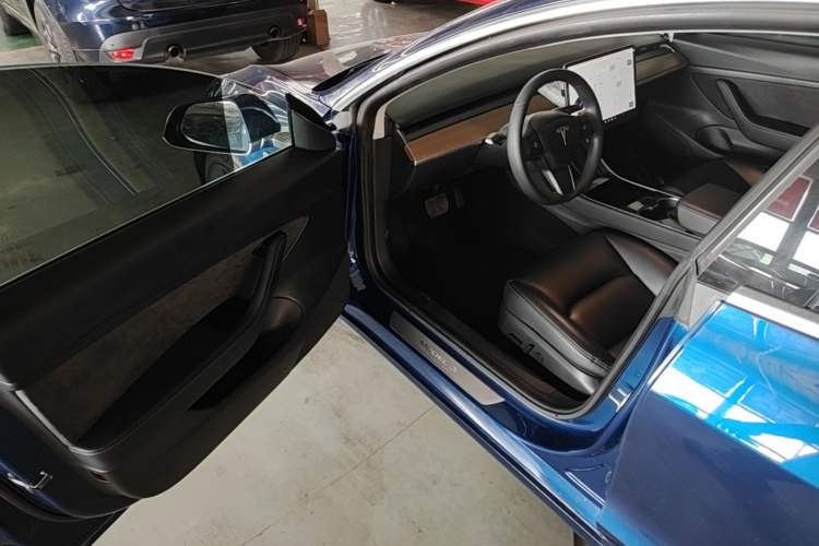 Tesla Model 3 2020 #12 Tesla Model 3 2020 car image #12