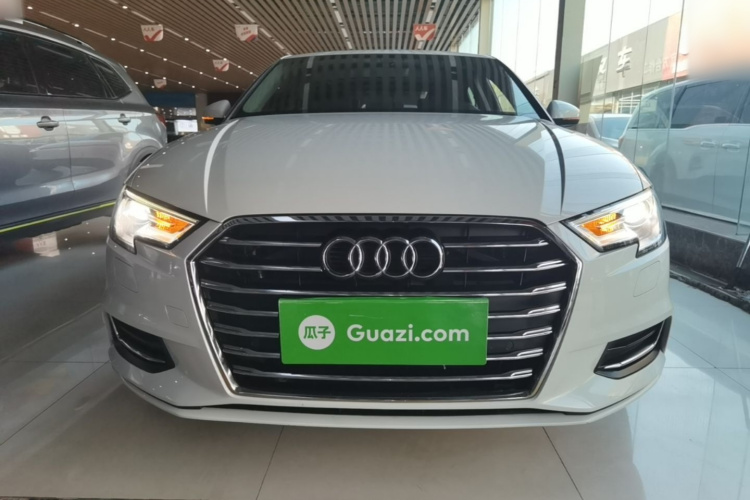 Audi A3 2019 #3 Audi A3 2019 car image #3