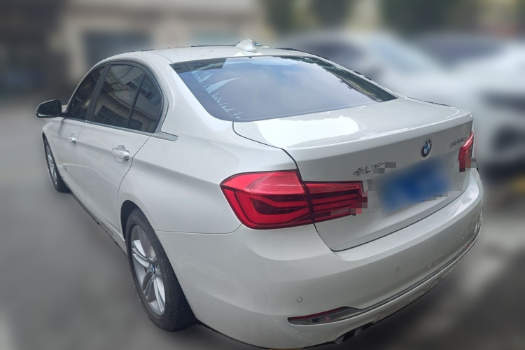 BMW 3 Series 2016 #5 BMW 3 Series 2016 صورة سيارة #5