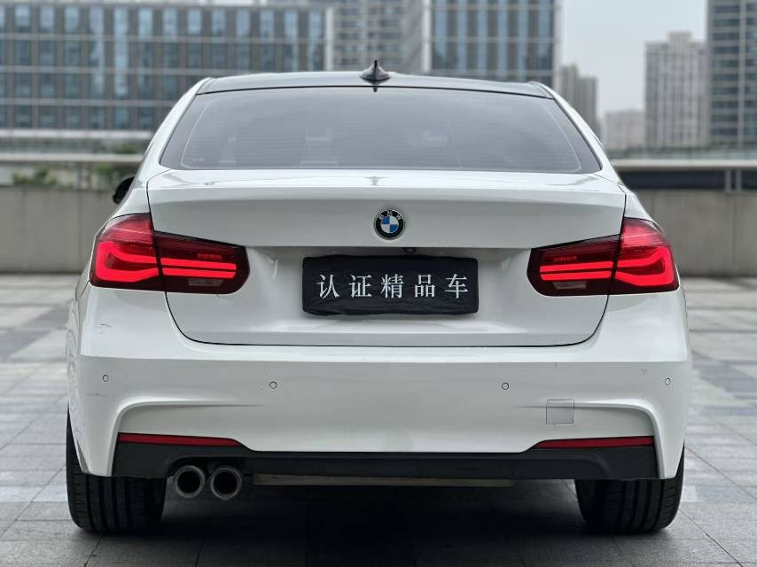 BMW 3 Series 2018 car image #4
