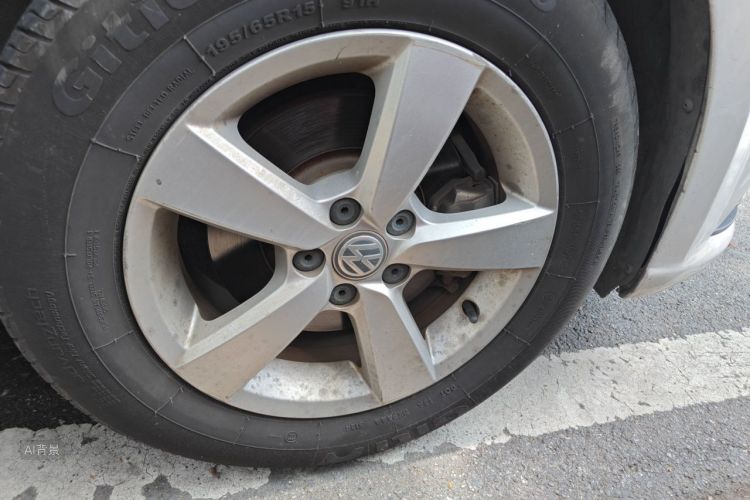 Volkswagen Lavida 2016 car image #9
