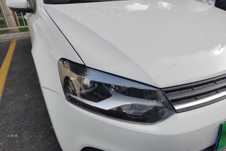 Volkswagen Polo 2018 car image #8