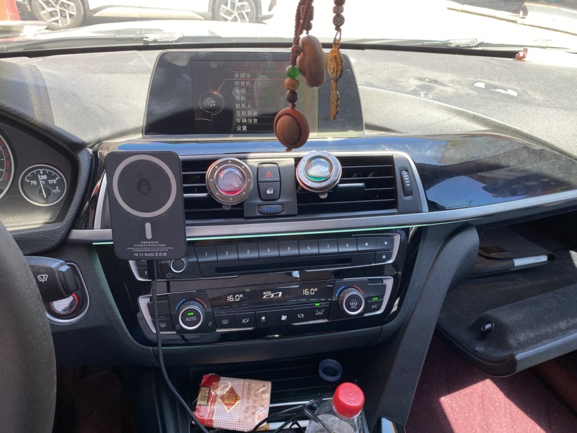 BMW 3 Series 2017 #7 BMW 3 Series 2017 car image #7