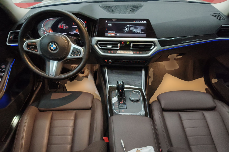 BMW 3 Series 2020 car image #10