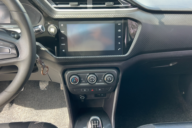 Chery Tiggo 3x 2018 car image #18