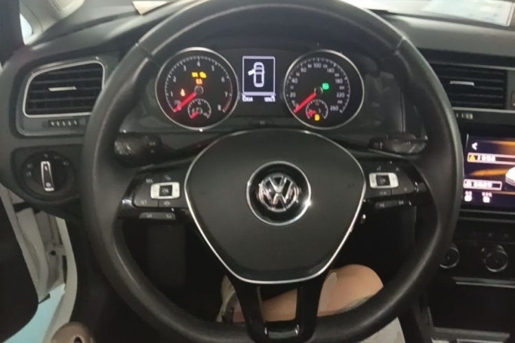 Volkswagen Golf 2019 #11 Volkswagen Golf 2019 car image #11